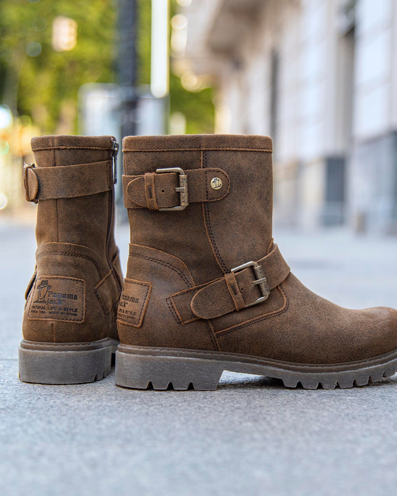 Felina botas de piel con forro interior de piel. marron